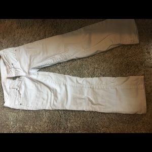 American Eagle size 2 capris